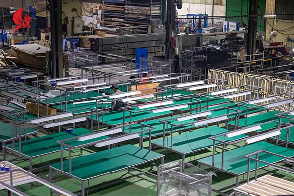 san-xuat-ban-thao-tac 1.jpg (330 KB)